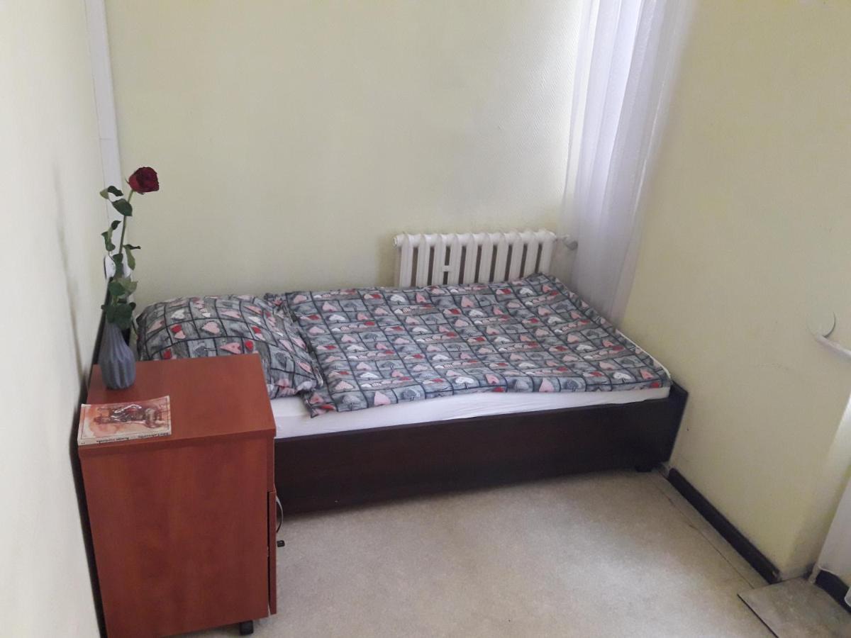 בידגוז'יז' Hostel Palacyk מראה חיצוני תמונה